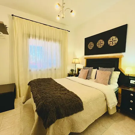 Casa Del Mir דירה *